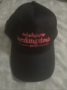 Twilight Saga Cap Breaking Dawn Hat Part 1 Movie Promo Origin Official NEW 2011